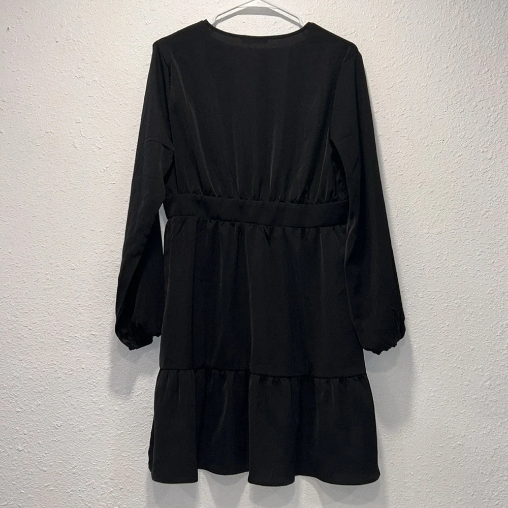 NWT Cupshe black plunge neck button loop button mini dress for women - Picture 4 of 11